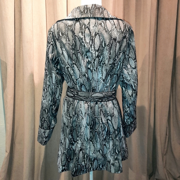 Dennis Basso snakeprint jacket - Picture 3 of 11